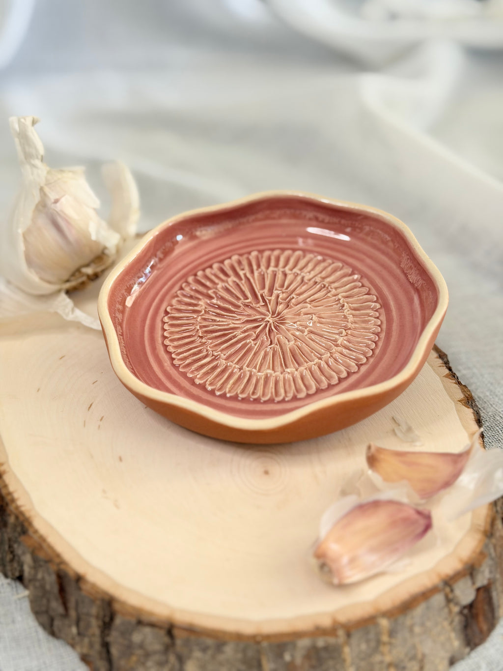 Garlic Grating Plate - Mauve