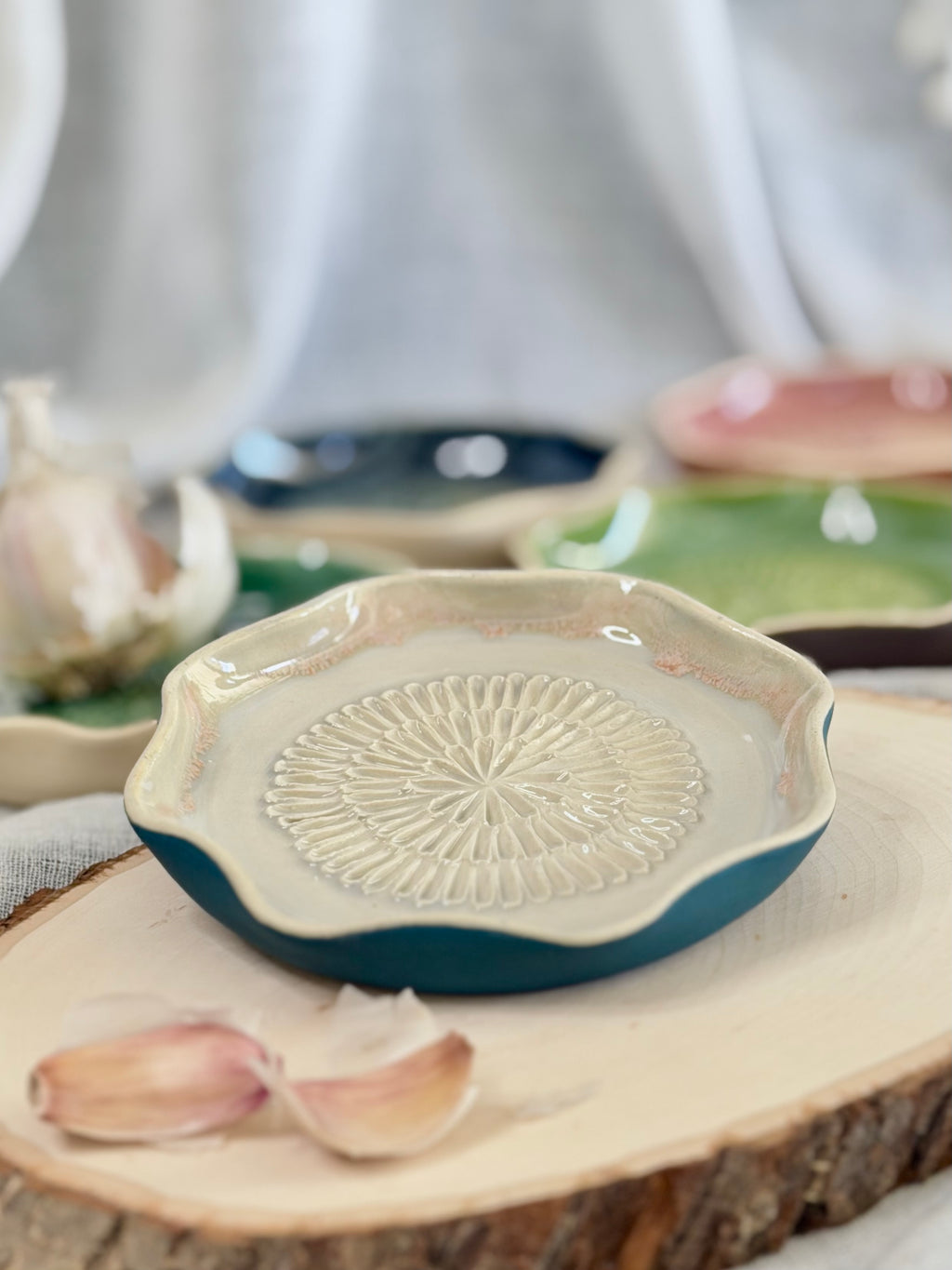 Garlic Grating Plate - Icy Blue + Teal