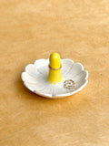 Jewelry Dish - Carved Daisy (A)