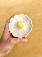 Jewelry Dish - Carved Daisy (A)