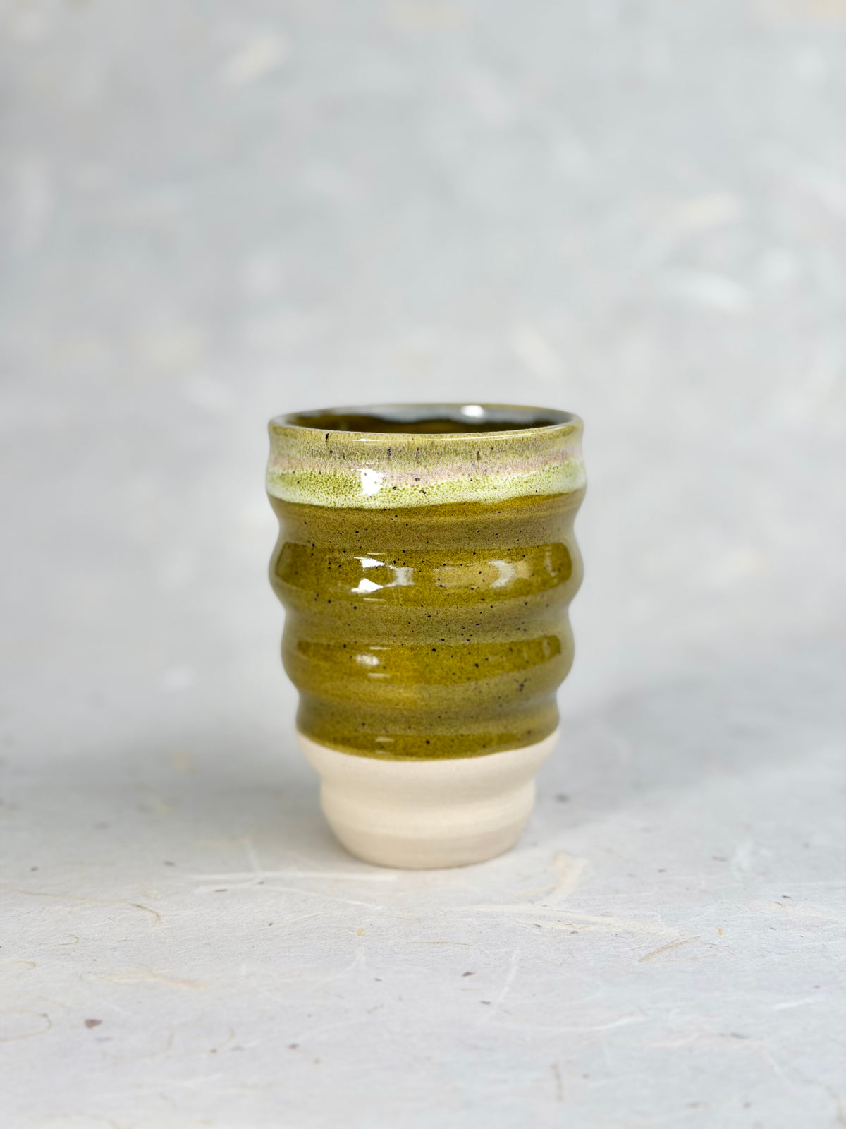 Wavy Cup - Olive (A)