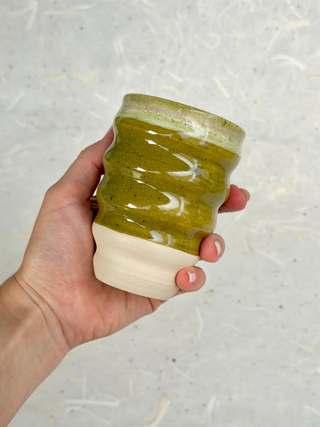 Wavy Cup - Olive (A)