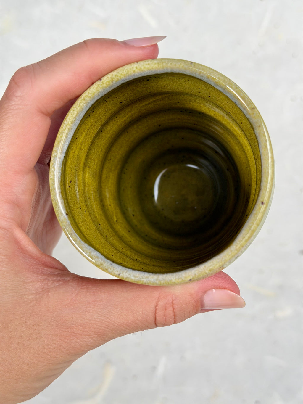 Wavy Cup - Olive (A)