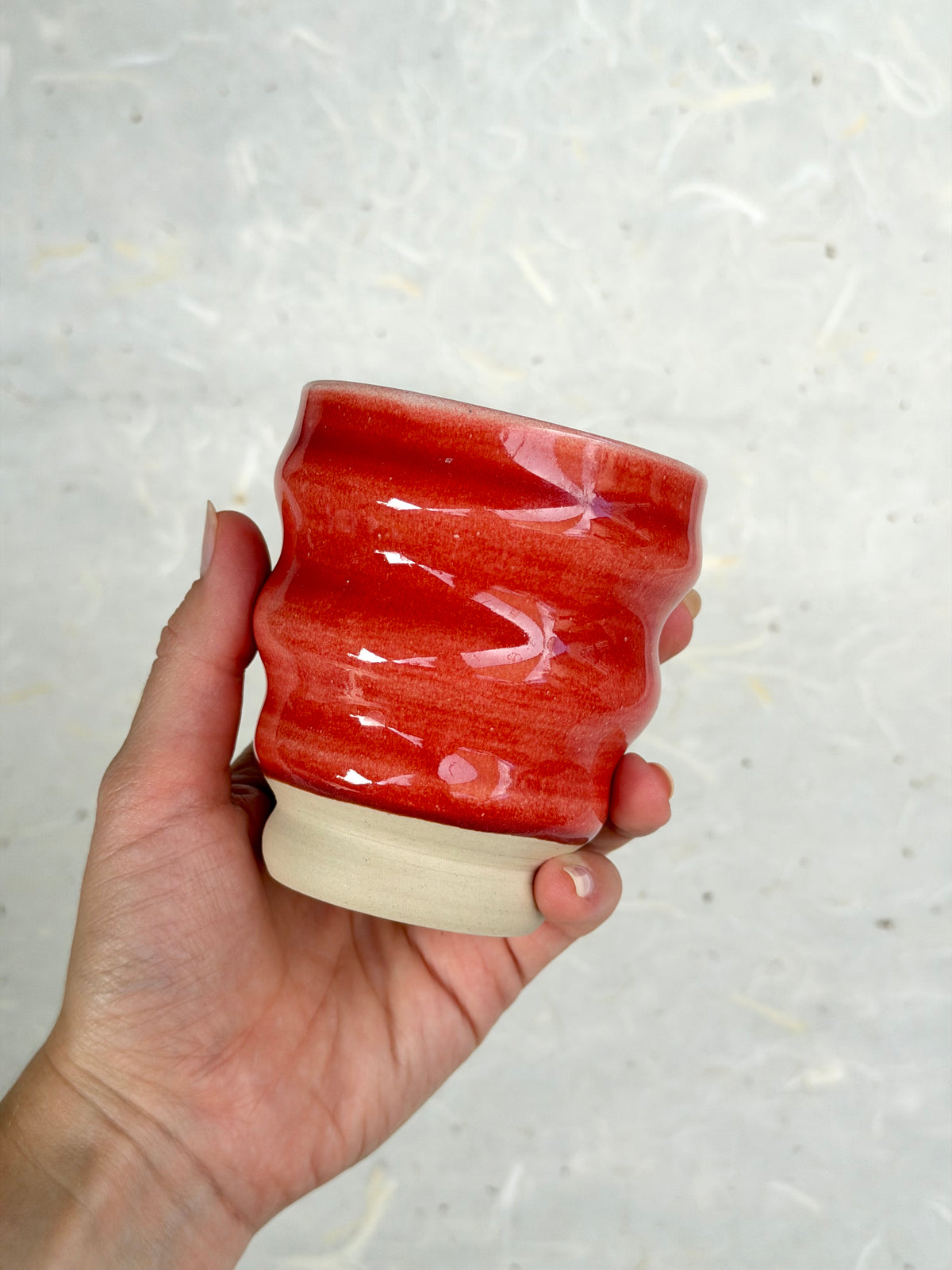 Wavy Cup - Candy Apple Red + White