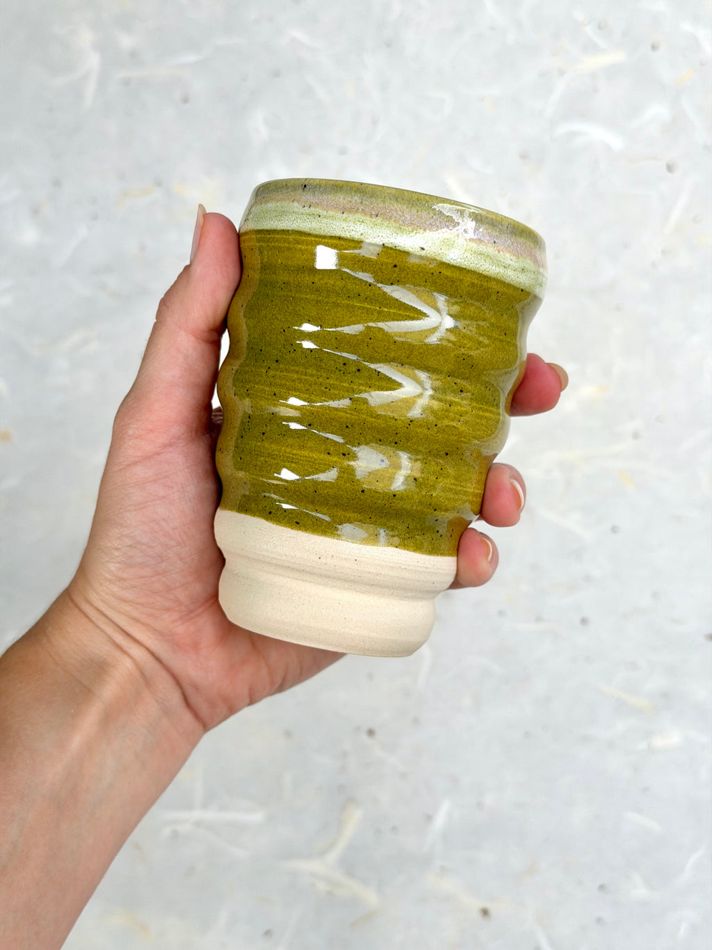 Wavy Cup - Olive (B)