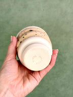 Wavy Cup - Speckled Sand (A)